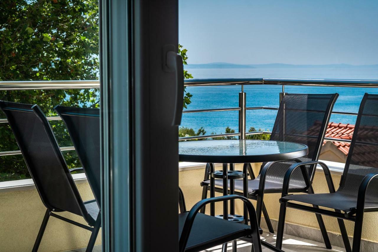 Apartments Mijo Дуги Рат Екстериор снимка