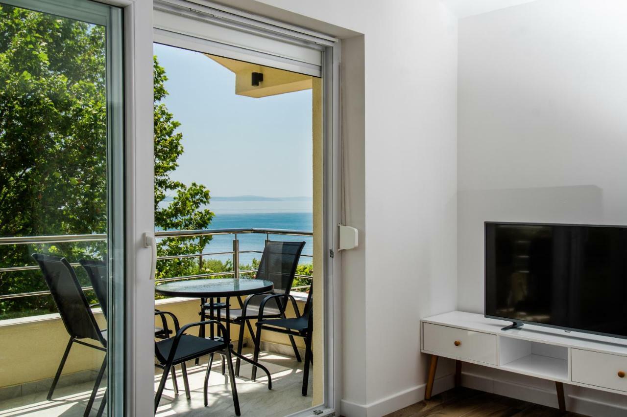 Apartments Mijo Дуги Рат Екстериор снимка